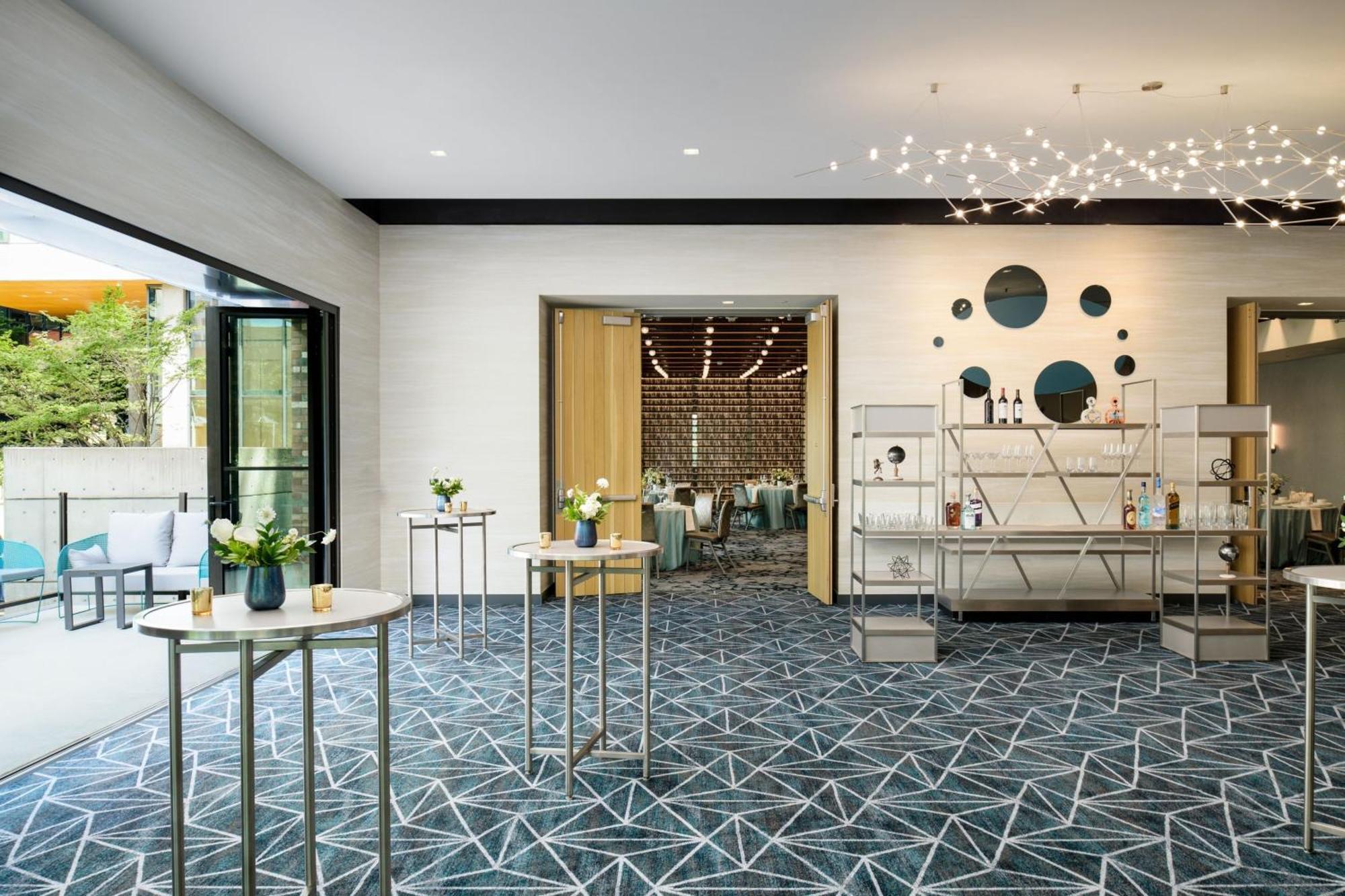 Astra Hotel, Seattle, A Tribute Portfolio Hotel By Marriott المظهر الخارجي الصورة